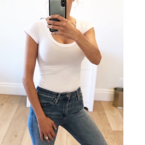 KNOXVILLE Seamless Cap Sleeve White T Shirt - Picture 8 of 8